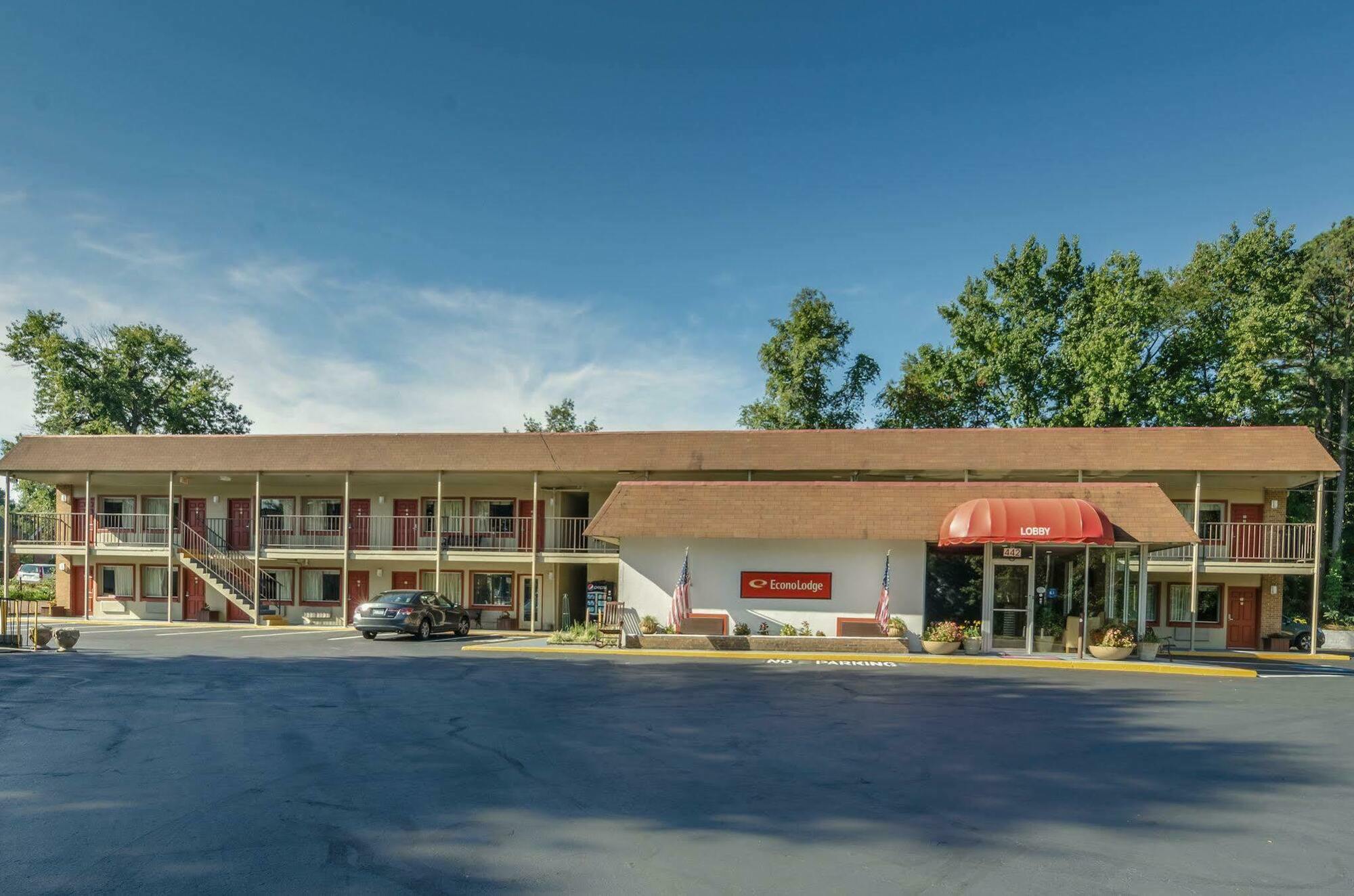 Econo Lodge Historic Area Williamsburg Exterior foto